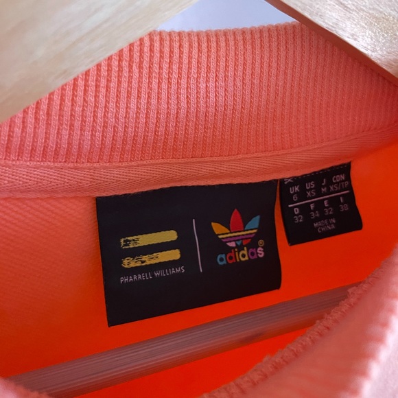 Adidas Hu Hiking Crew neck sweatshirt - Picture 3 of 3